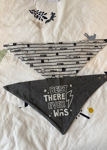 Çok Renkli Desenli Bebek Önlükleri - Görsel 2