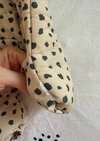 Kahverengi Leopar Desenli Bebek Tulumu Kapüşonlu - Görsel 3