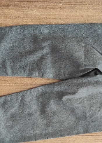 Gri kot pantolon kusursuz