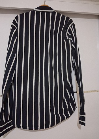 Siyah Beyaz Çizgili Uzun Kollu Gömlek - Görsel 8