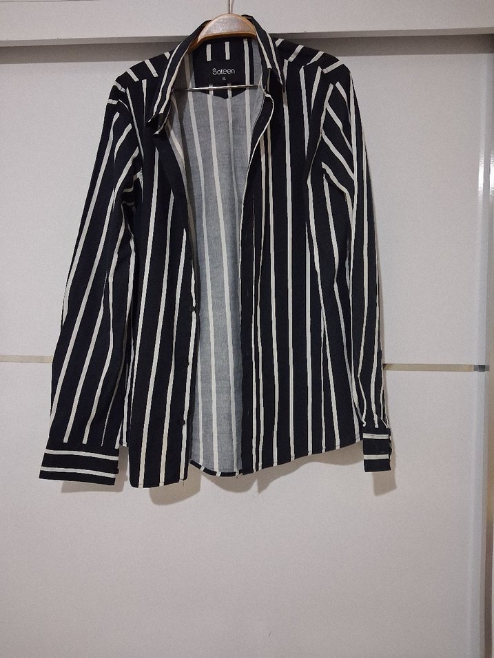 Siyah Beyaz Çizgili Uzun Kollu Gömlek - Görsel 2