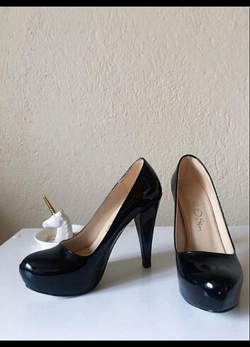 35 Beden siyah Renk Topuklu ayakkabı 