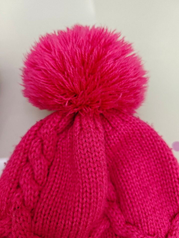 Pembe Nakışlı Örgü Bere ve Atkı Seti - Görsel 5