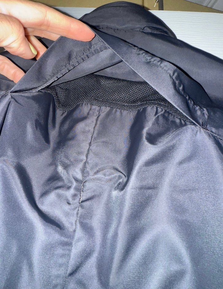 Nike Siyah Fermuarlı Kadın Ceket - Görsel 4