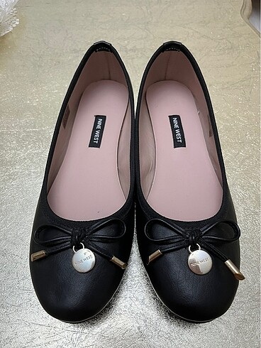 Ninewest babet