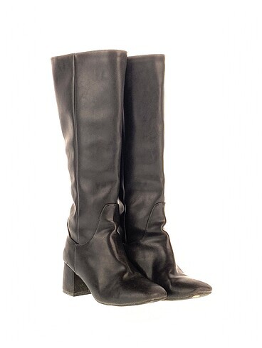 Diğer PreLoved Çizme %70 İndirimli.