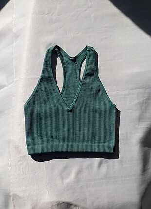 Urban Outfitters 