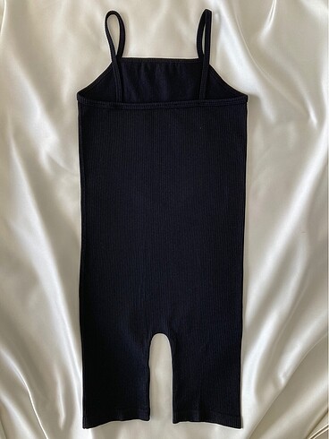 xs Beden siyah Renk Urban Outfitters
