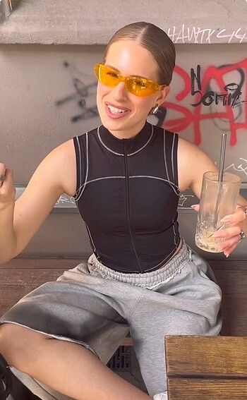 s Beden Crop Top