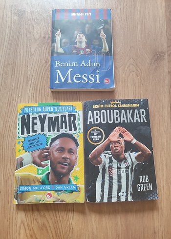 Messi, Neymar ve Aboubakar Futbol Kitapları