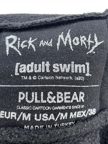 m Beden siyah Renk Pull and Bear Sweatshirt %70 İndirimli.