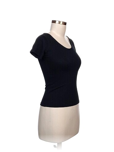 Pull and Bear Pull and Bear Bluz %70 İndirimli.