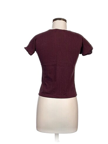 xs Beden Pull and Bear T-shirt %70 İndirimli.