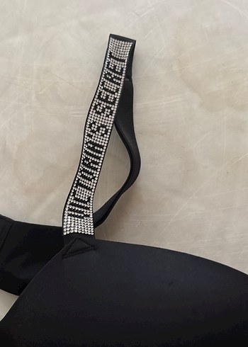 Siyah Goth Tarzı Destekleyici Sütyen - Görsel 2