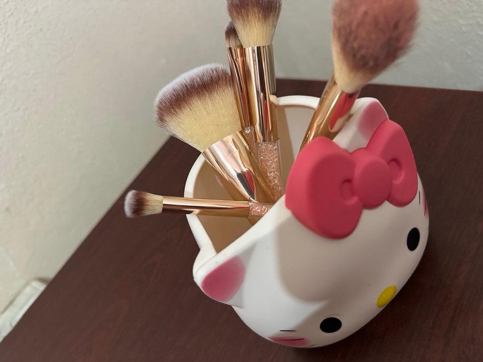 Hello Kitty kalemlik - Görsel 3