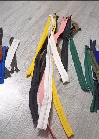 renkli küçüklü büyüklü fermuarlar - Görsel 2