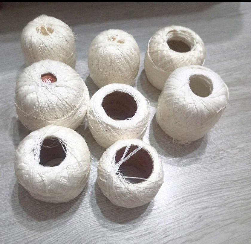 8 tane dantel yumağı - Görsel 3