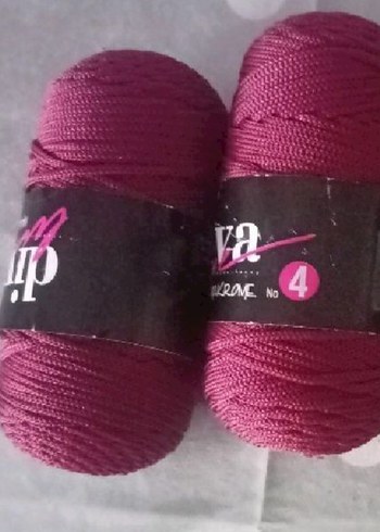 iki tane bordo renk  makreme ip - Görsel 4