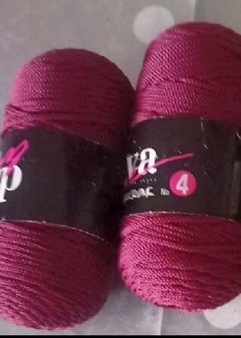 iki tane bordo renk  makreme ip - Görsel 2