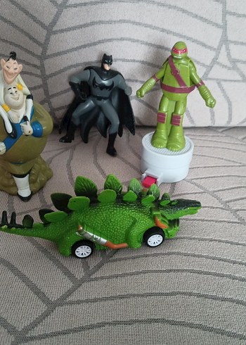 oyuncaklar 4 tane - Görsel 4