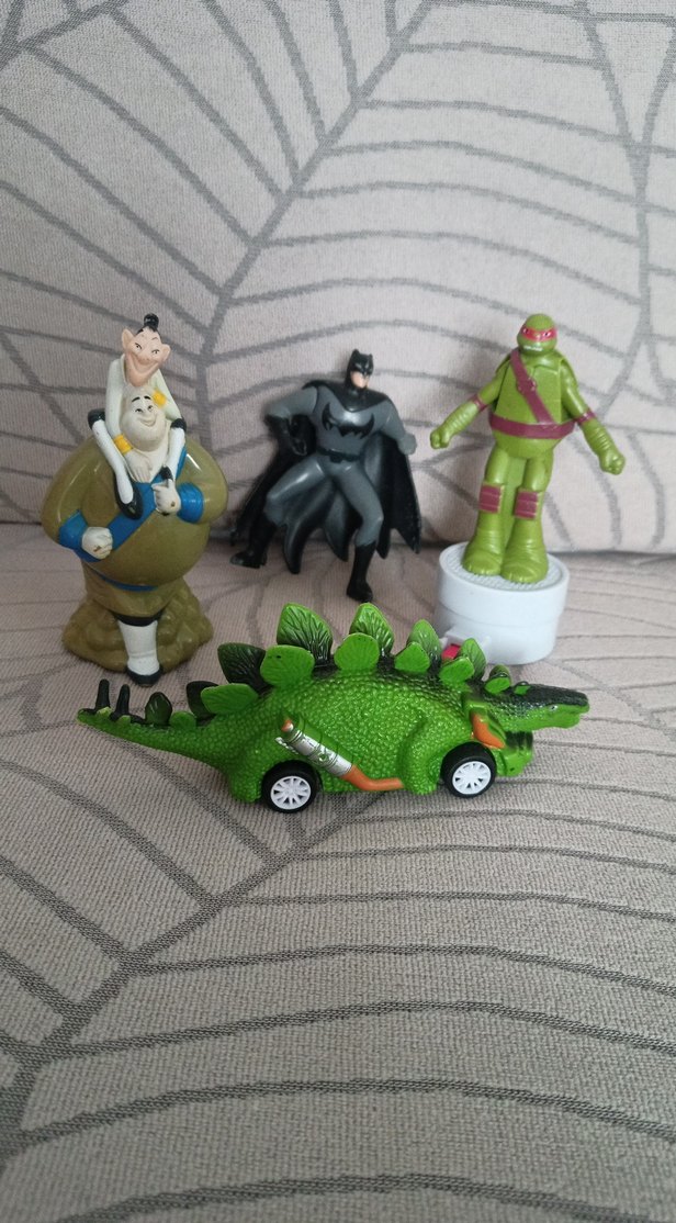 oyuncaklar 4 tane - Görsel 3