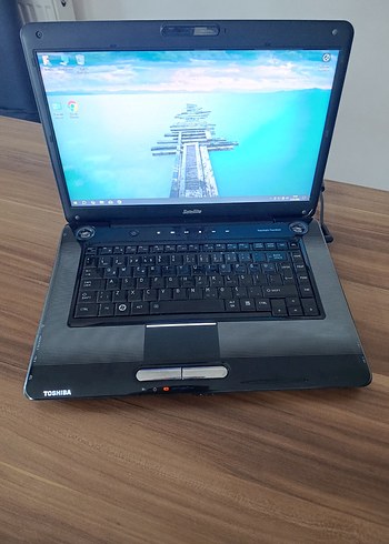 Toshiba Dizüstü Bilgisayar laptop - Görsel 2