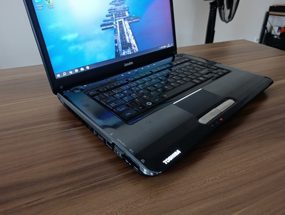 Toshiba Dizüstü Bilgisayar laptop - Görsel 3