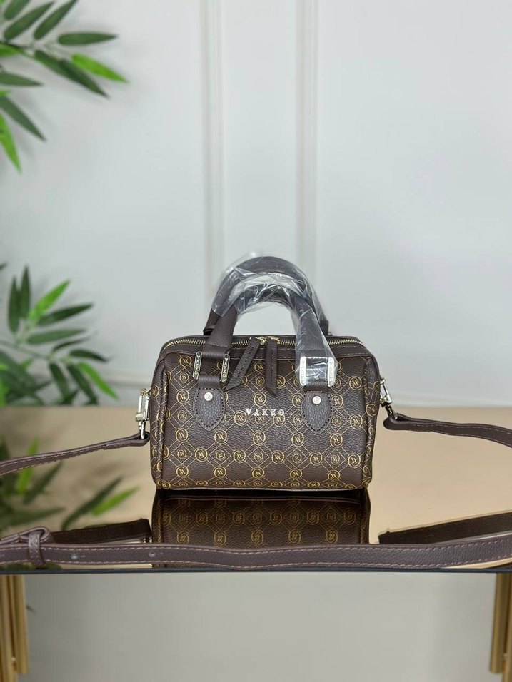 Vakko Siyah Deri Kadın Omuz Çantası - Görsel 4