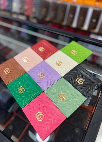 Beden Gucci Chanel Yves Saint Laurent