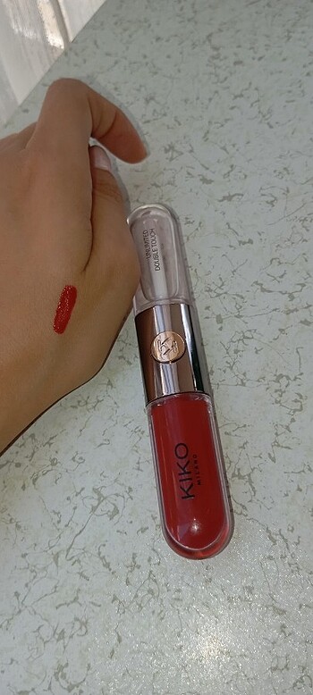  Beden Kiko kırmızı ikili gloss