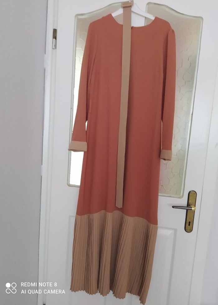 Sade ve şık elbise  - Görsel 4