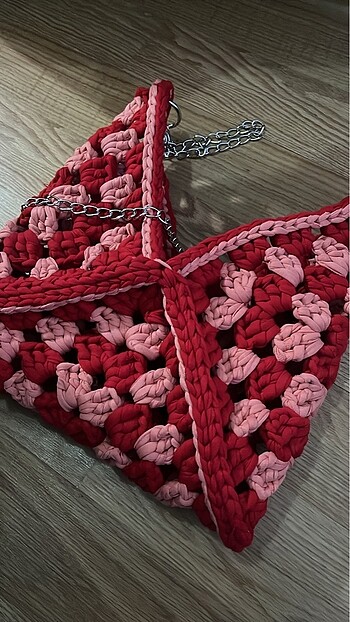 Kırmızı/Somon Motif Çantamız