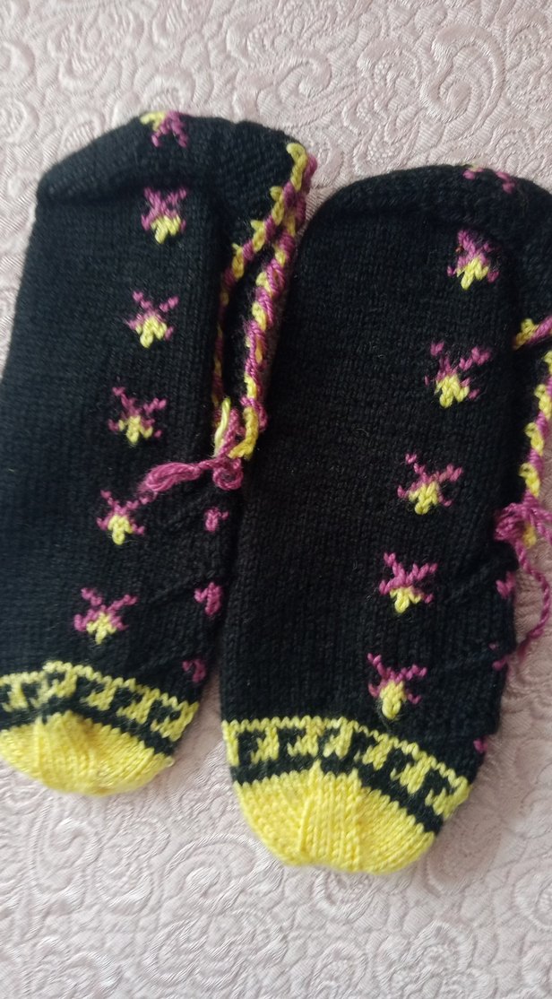 Nakışlı Çok Renkli Kız Çorabı - Görsel 2