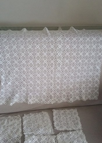 El Yapımı Dantel Masa Örtüsü ve Peçeteler - Görsel 3