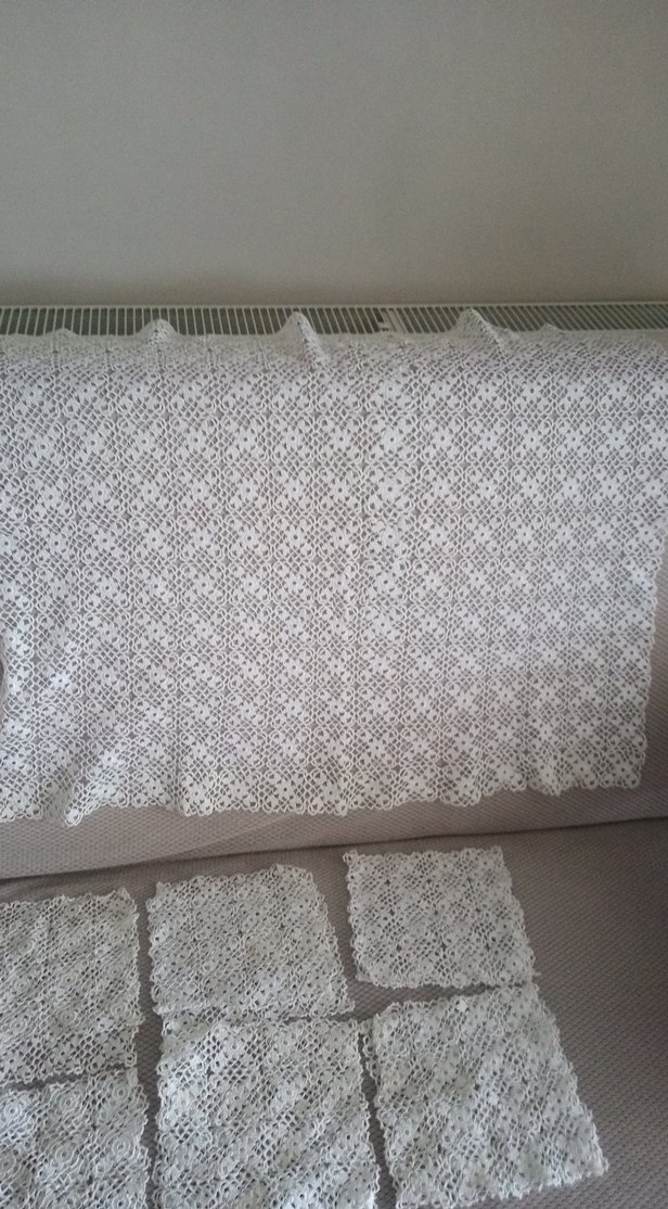 El Yapımı Dantel Masa Örtüsü ve Peçeteler - Görsel 3