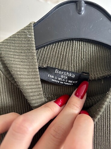 Bershka Bershka Balıkçı Yaka Bluz