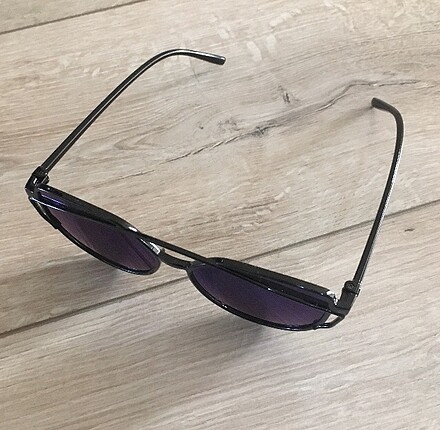 Bayan Güneş Gözlüğü - Görsel 3