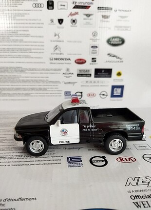  Beden Renk Dodge ram