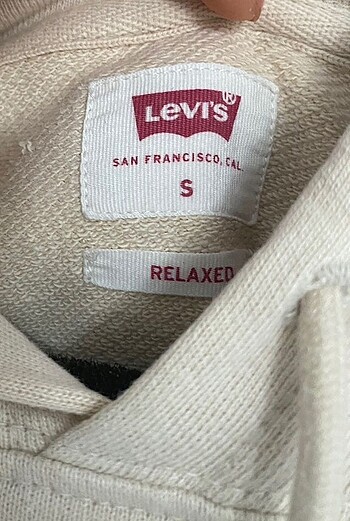 s Beden Levis hoodie