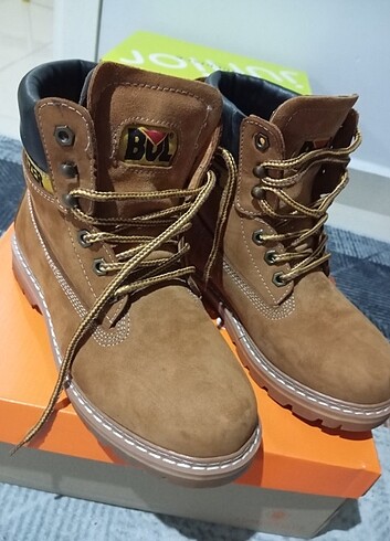 40 Beden Unisex bot
