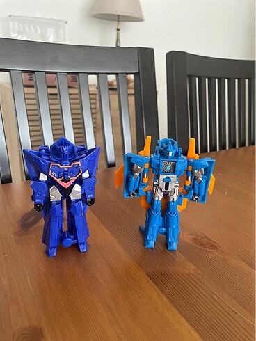 Transformers soundwave ve optimus prime