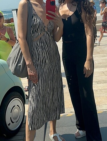 Fabrika şık saten elbise