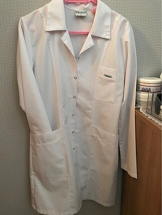 Doktor önlüğü