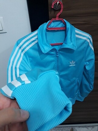 40 Beden mavi Renk Adidas spor ceket