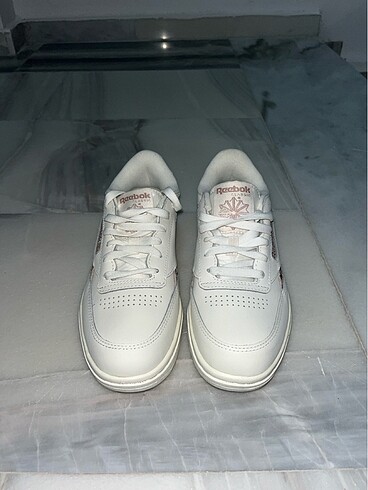 38 Beden beyaz Renk Reebok Leopar Desenli Snekar
