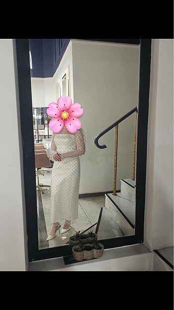 Saten taşlı elbise