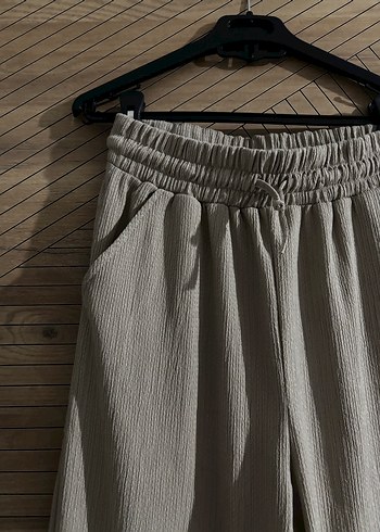 Bej Kadın Keten Piliseli Bol Kesim Pantolon - Görsel 2