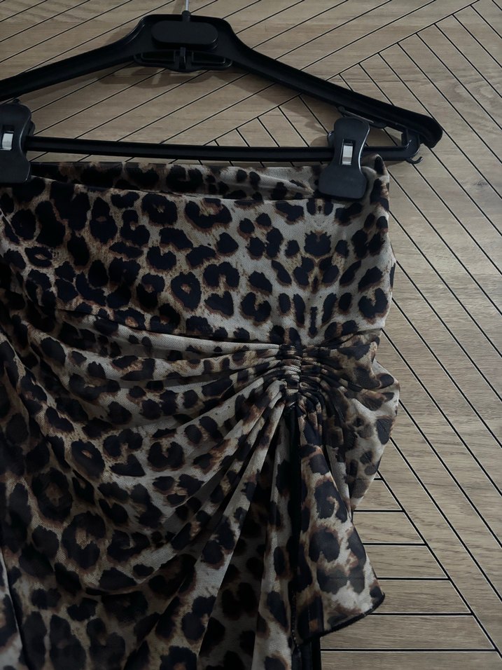 Kahverengi Leopar Desenli Drapeli Kadın üst - Görsel 2