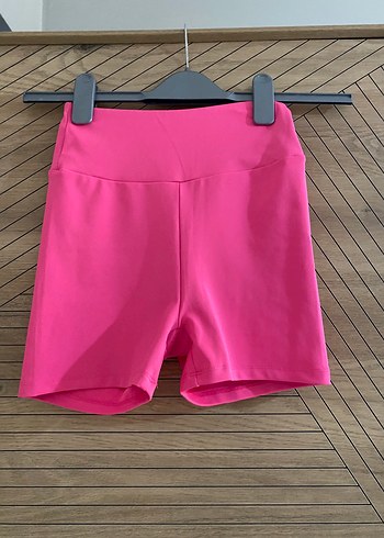 Pembe Yüksek Bel Mini Spor Şort