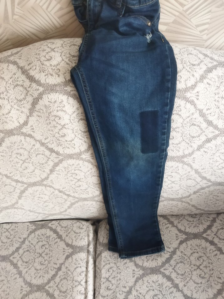 Erkek Çocuk Parçalı Bol Kesim Kot Pantolon - Görsel 5